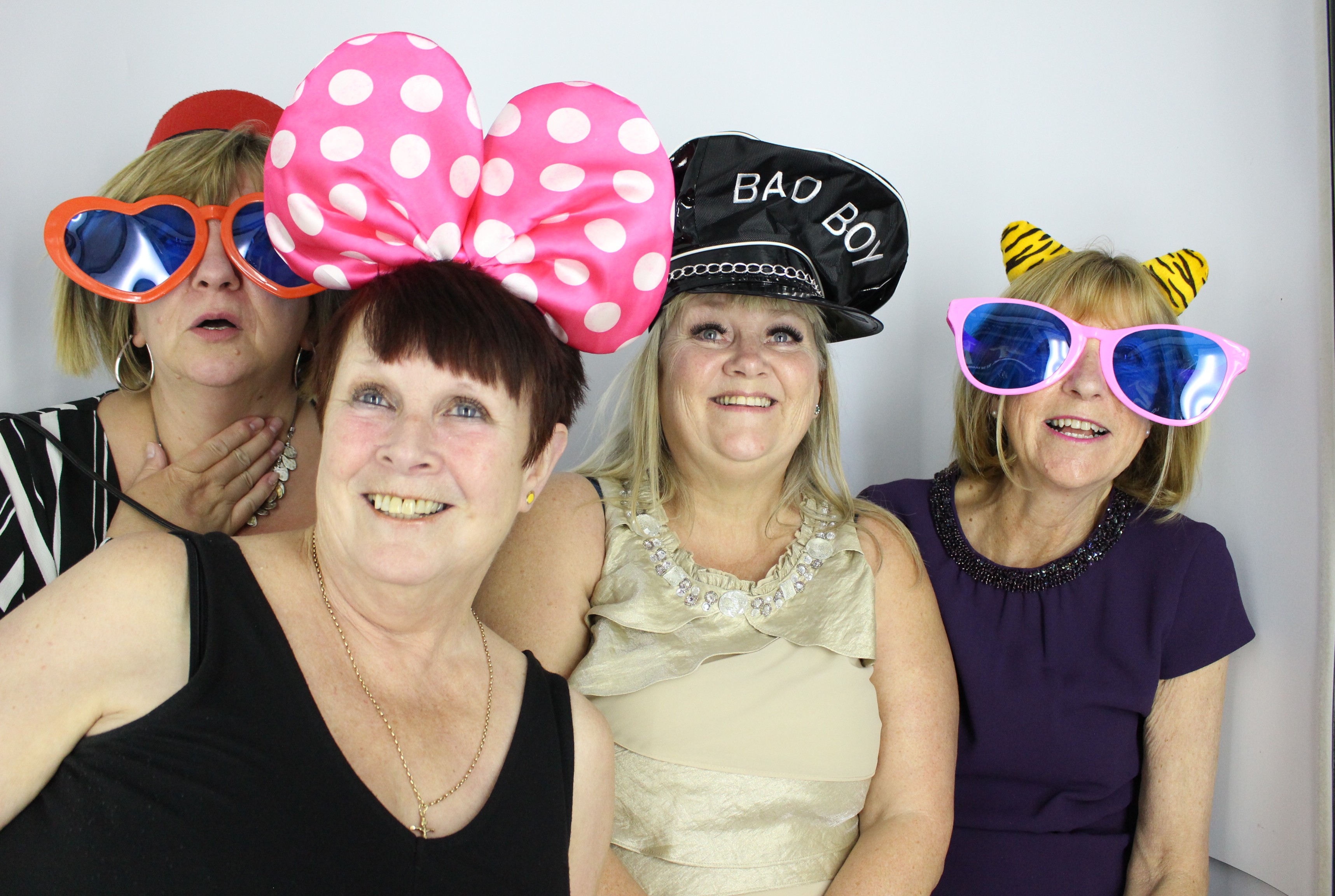 60th Birthday Diana  | View more photos from the event at gallery.myphotoboothexperience.co.uk/u/MyPhotoBoothExperienceLtd/60th-Birthday-Diana